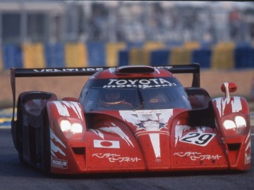 Toyoty w Le Mans w specjalnych barwach